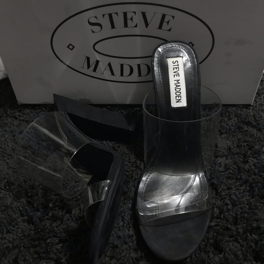 Heels - Picture 1 of 5